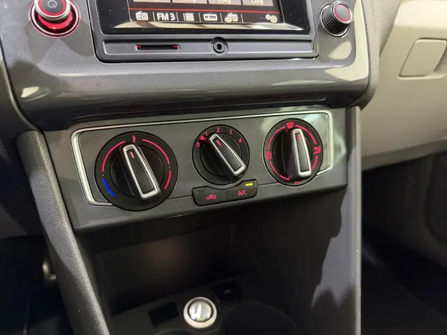 Volkswagen Polo V HB 1.0 Fresh Airco 2014 Benzine 20