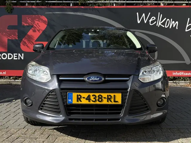 Ford Focus 1.0 EcoBoost Trend 2013 Benzine 4