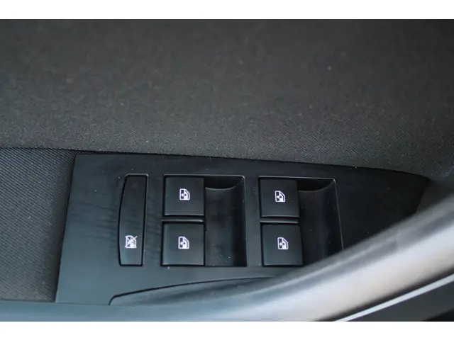 Opel Astra Sports Tourer 1.4 Turbo Edition 2015 Benzine 11