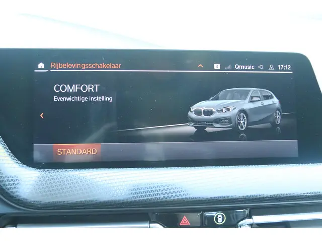 BMW 1 Serie 118I EXECUTIVE EDITION AUT. 2019 Benzine 39