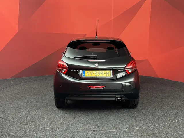 Peugeot 208 1.2 PureTech GT-line 2017 Benzine 11