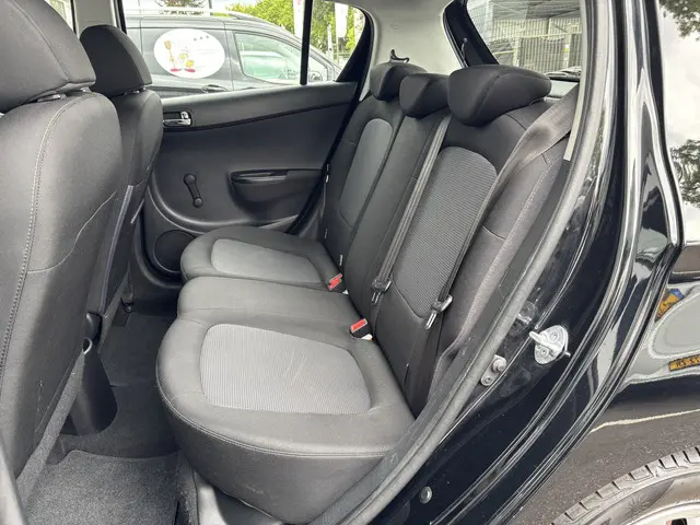 Hyundai i20 1.4i i-Motion 2012 Benzine 12