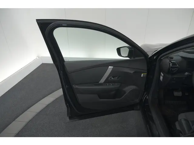 Citroën C4 Puretech 130 EAT8 Shine 2020 Benzine 65