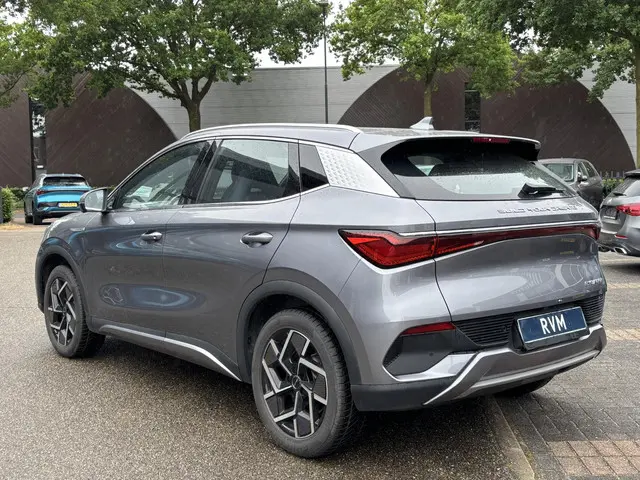 BYD ATTO 3 3