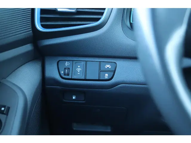 Hyundai IONIQ 1.6 GDi I-MOTION AUT. 2017 Hybride Benzine 21