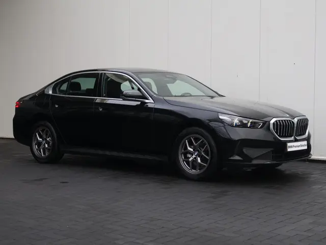 BMW 5 Serie 520i 2024 Benzine 8