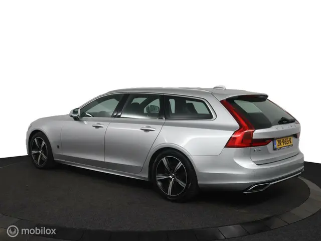 Volvo V90 2.0 T4 R-Design | ACC | PILOT | LEER | 2019 Benzine 73