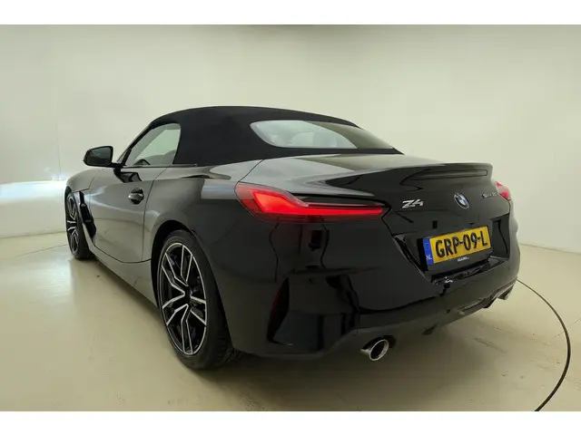 BMW Z4 Roadster sDrive20i High Executive 2024 Benzine 43