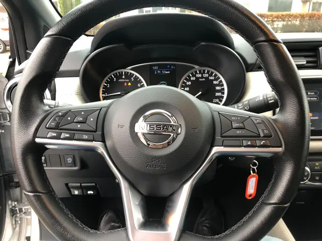Nissan Micra 1.0 IG-T N-Connecta 2020 Benzine 23
