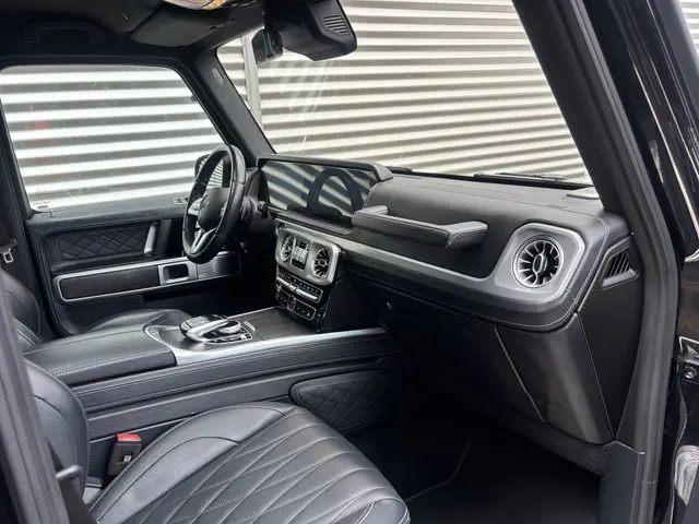 Mercedes-Benz G-Klasse 500 2023 Benzine 8