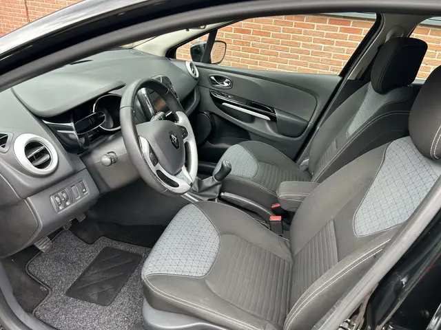 Renault Clio Estate 0.9 TCe Dynamique 2014 Benzine 9