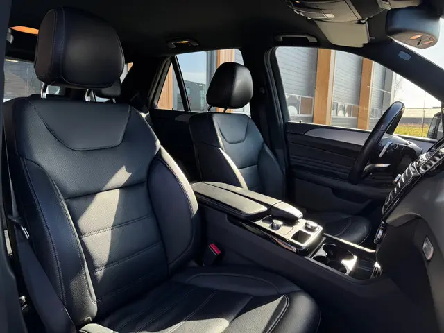 Mercedes-Benz GLE 250 d 4MATIC 2015 Diesel 27