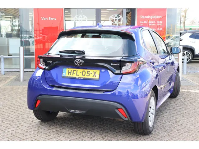 Toyota Yaris 1.5 Hybrid 115 Comfort 2025 Hybride Benzine 3
