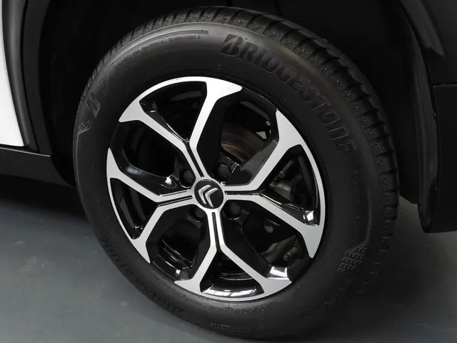 Citroën C3 Aircross Origin 1.2 PureTech Aut. 2024 Benzine 24