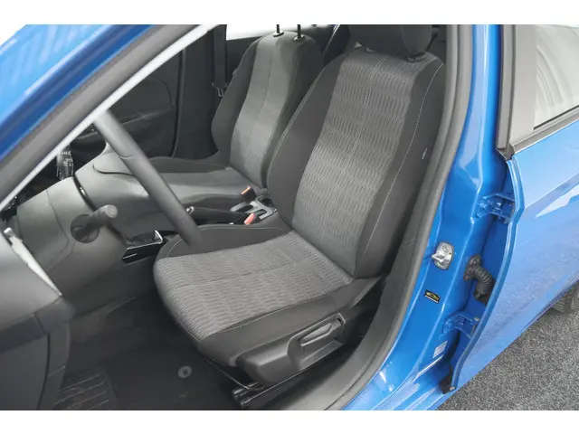 Opel Corsa 1.2 Edition 2022 Benzine 24