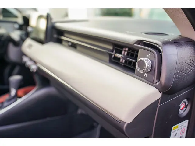 Honda HR-V 1.5i e:HEV ADVANCE STYLE 2024 Hybride Benzine 53