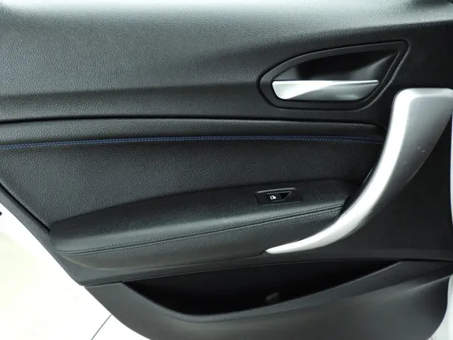 BMW 1 Serie 118i 2019 Benzine 28