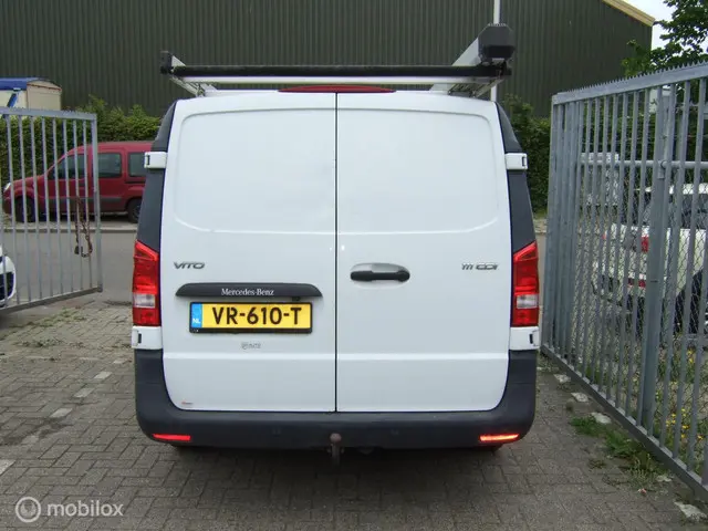 Mercedes-Benz Vito 3