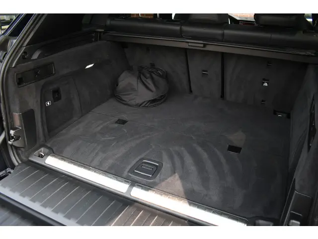 BMW X5 xDrive45e M-Sport 2022 Hybride Benzine 25