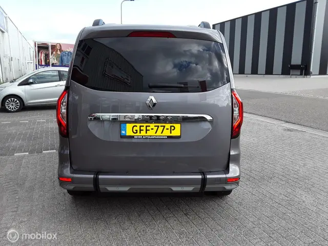 Renault Kangoo Techno TCE 130 pk Automaat 2023 Benzine 4