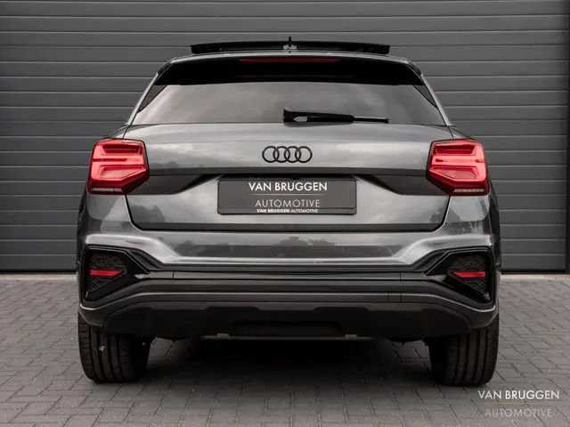 Audi Q2 35 TFSI S-Line 2021 Benzine 10