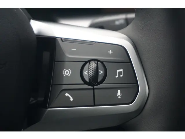 BMW iX1 eDrive20 M Sport 2025 Elektrisch 18