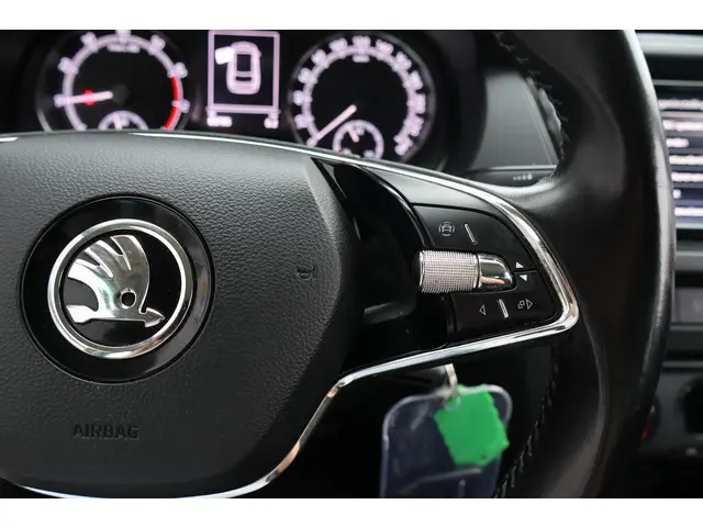 Škoda Fabia Combi 1.0 TSI Ambition 2021 Benzine 24