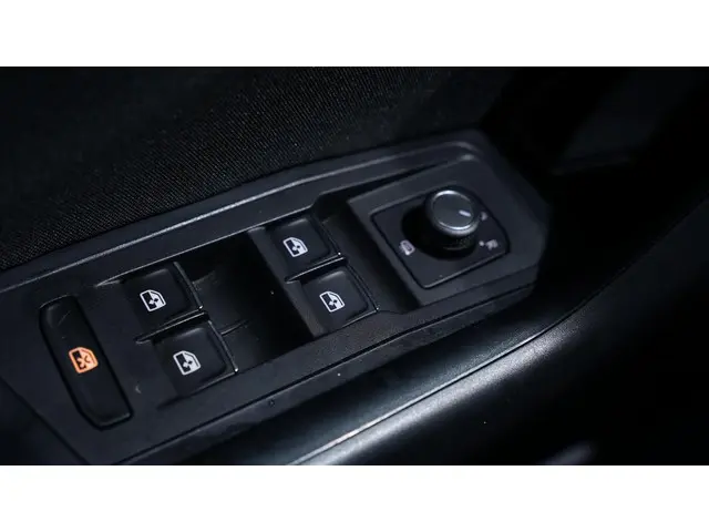 Volkswagen T-Roc 1.5 TSI Style 2021 Benzine 25