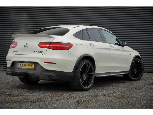 Mercedes-Benz GLC Coupé AMG 63 S 4MATIC+ 2019 Benzine 4