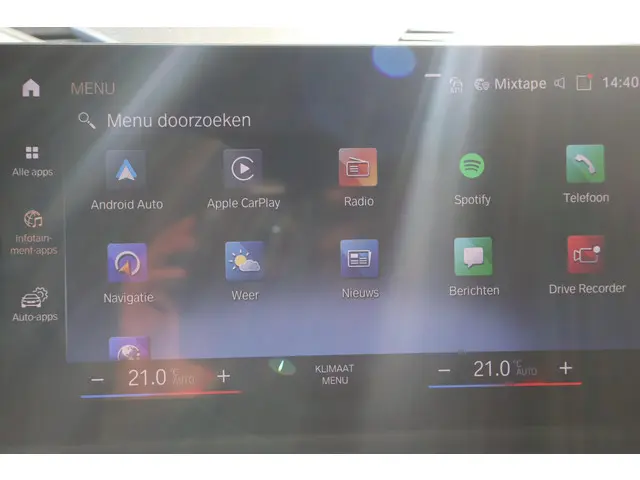 BMW X1 xDrive30e 2023 Hybride Benzine 16