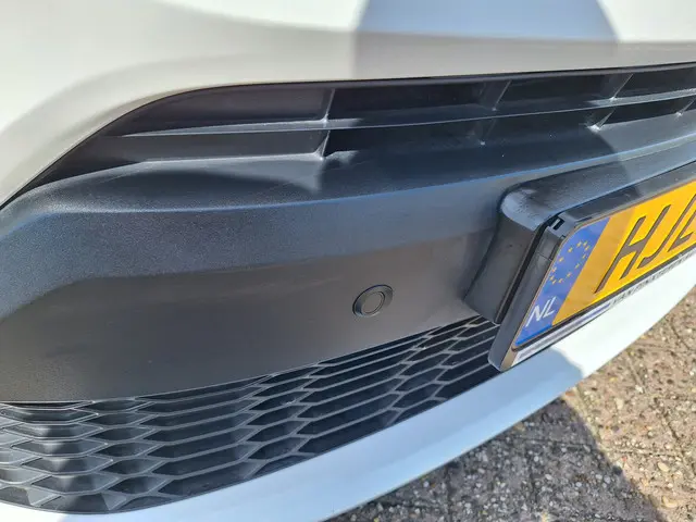 Toyota C-HR 1.8 Hybrid Dynamic 2020 Hybride Benzine 28