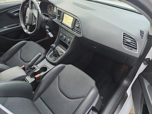 SEAT Leon 1.4 EcoTSI FR Connect 2016 Benzine 12