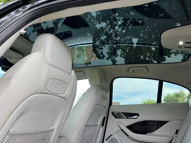 Jaguar I-PACE EV400 HSE 2018 Elektrisch 12