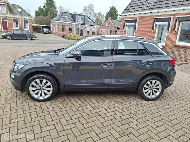 Volkswagen T-Roc 1.0 TSI Style Business 2021 Benzine 6