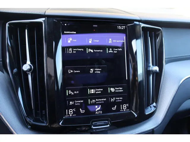 Volvo XC60 T8 AWD Inscription 2021 Hybride Benzine 31