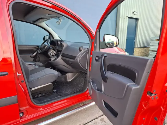 Mercedes-Benz Citan 108 CDI Economy 2016 Diesel 24