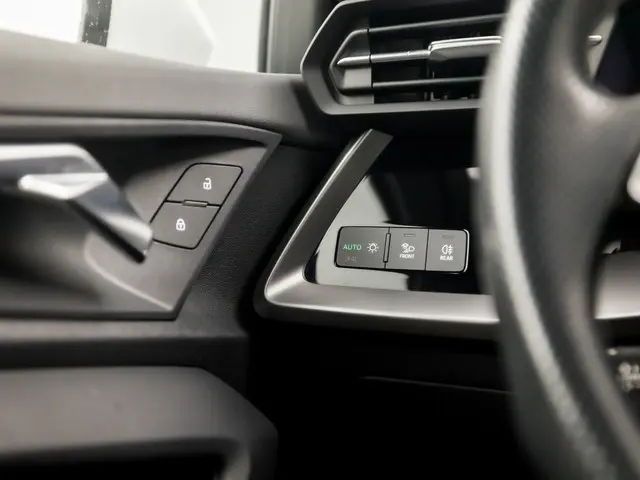 Audi A3 Sportback 30 TFSI S-Line Sport 2022 Benzine 24