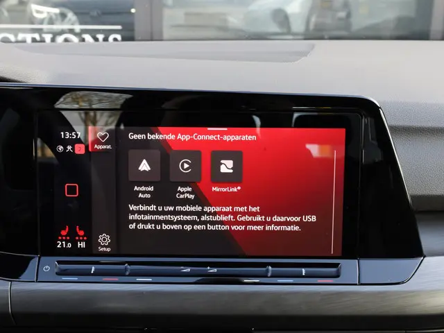 Volkswagen Golf 1.4 eHybrid PHEV 2022 Hybride Benzine 12