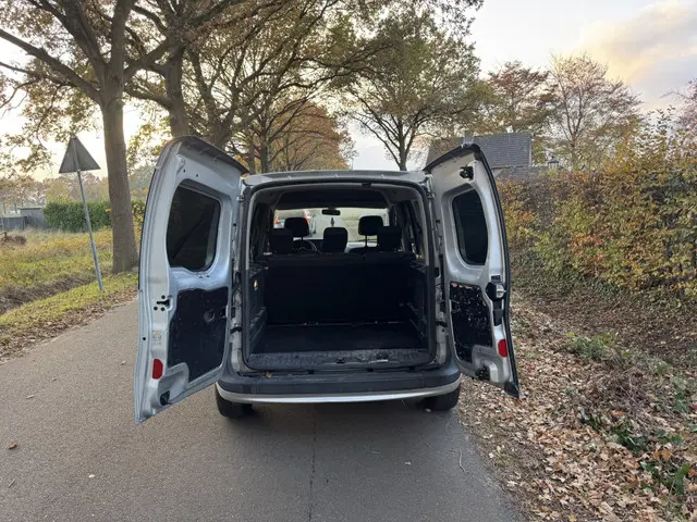 Mercedes-Benz Citan 109 CDI Ambiente 2014 Diesel 12