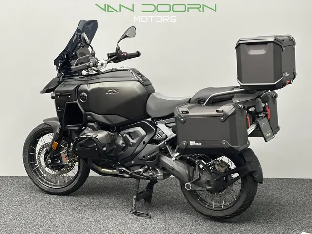 BMW R 1300 GS Adventure 2025 Benzine 6