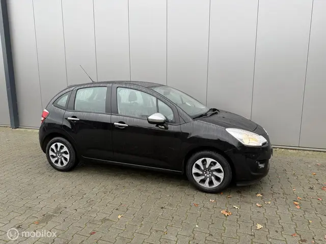 Citroën C3 1.0 VTi Attraction meeneemprijs 2013 Benzine 4