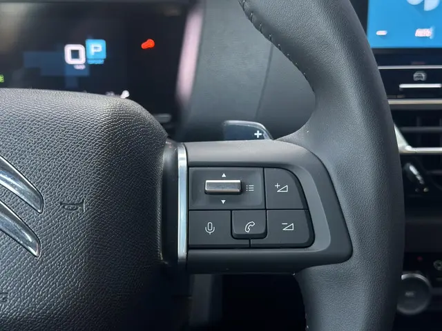 Citroën C4 1.2 Puretech 130pk Feel Pack 2024 Benzine 26