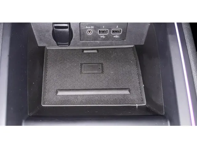 Renault Clio 1.3 TCe LIMITED 2019 Benzine 17