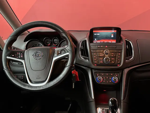 Opel Zafira Tourer 1.4 Cosmo 7p. 2014 Benzine 4