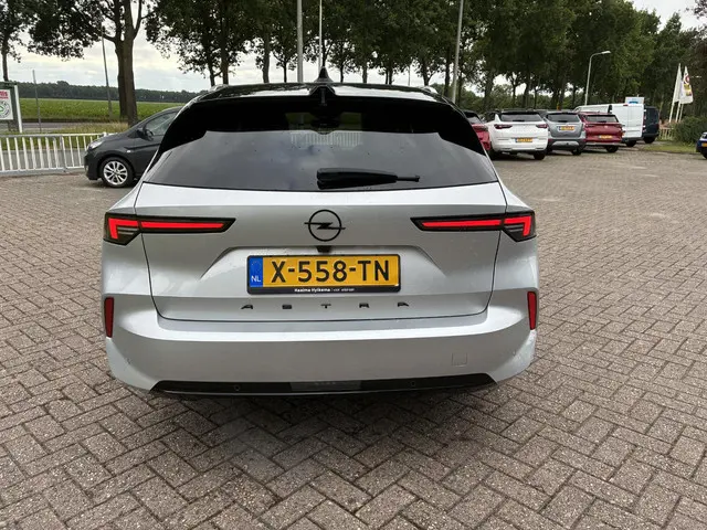 Opel Astra Sports Tourer Turbo 130pk GS 2024 Benzine 31