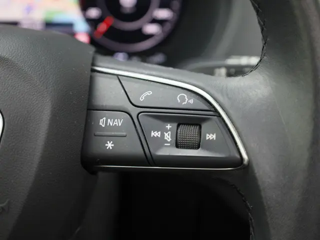 Audi Q2 35 TFSI/150PK S Line 2022 Benzine 23