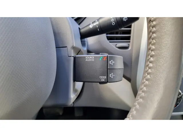 Renault Captur 1.2 TCe Dynamique 2015 Benzine 13
