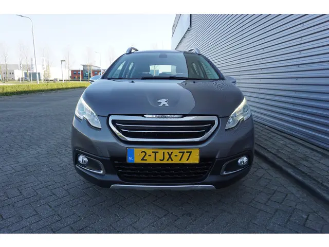Peugeot 2008 1.2 VTi Allure 2014 Benzine 6