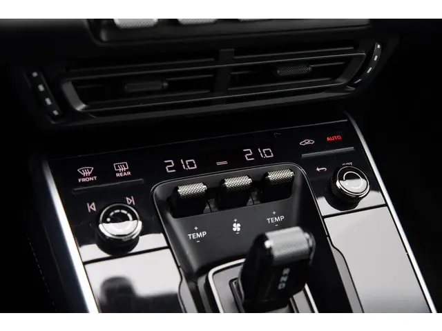 Porsche 911 3.8 Turbo 2021 Benzine 60