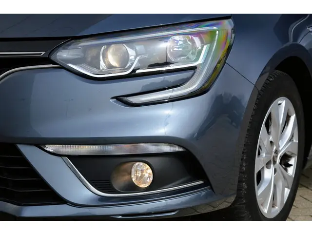 Renault Mégane Estate 1.3 TCe Limited 2018 Benzine 7